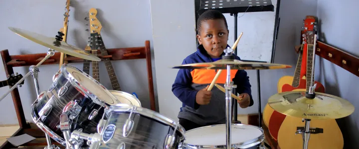 East African Gospel Raise Up Worshiper